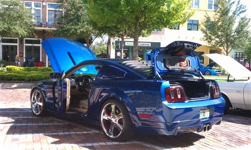 2006 Ford Mustang GT - Ramon Suarez's 2006 Ford Mustang GT